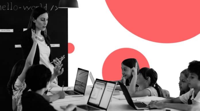 Technology in the Classroom: The Complete Guide - ViewSonic Library