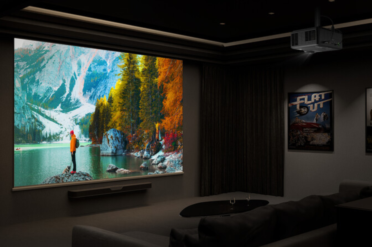Home Cinema Projector