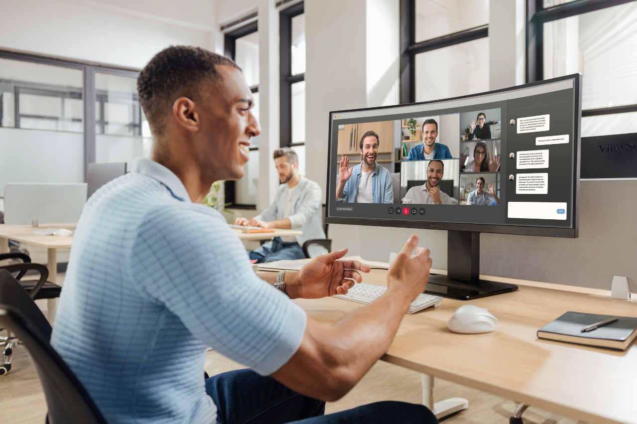 Ultrawide Curved Monitor