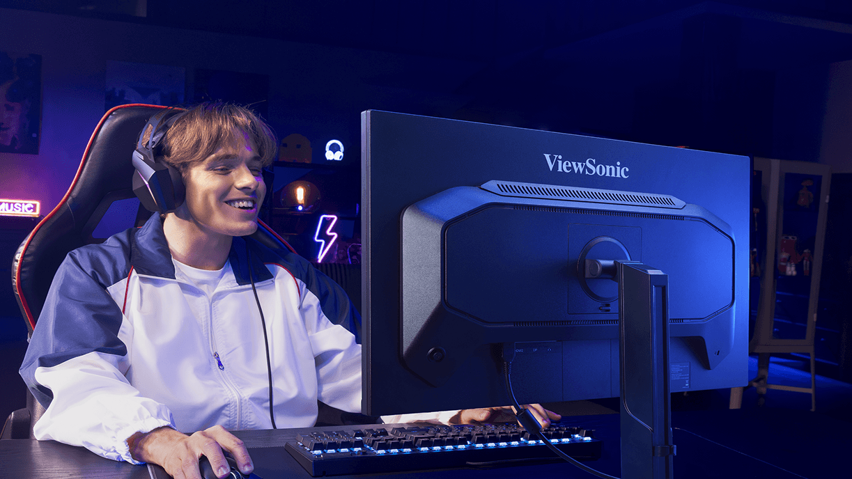 Gamer with high refresh rate monitor by ViewSonic.
