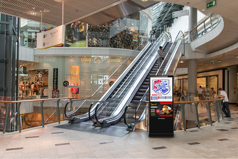 Dig Scn Ep Ep5542 Shopping Mall Stairs 1