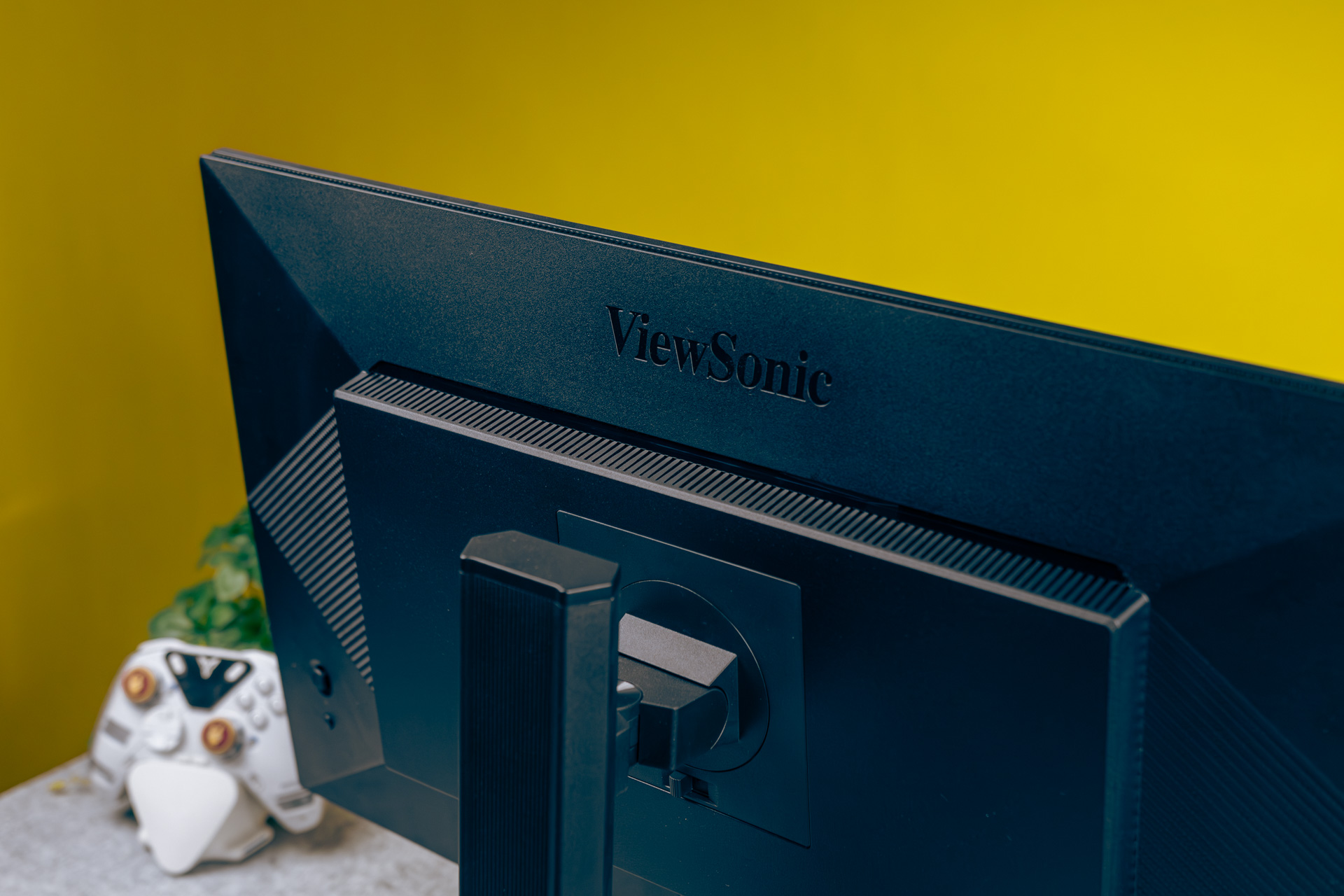Viewsonic Xg2738 2k Oled 16