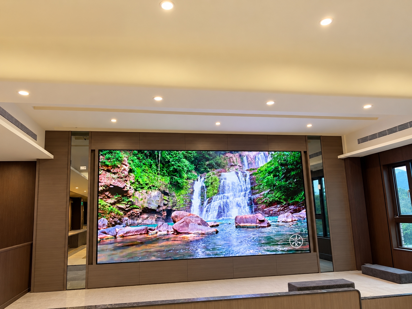 ViewSonic dvLED Display