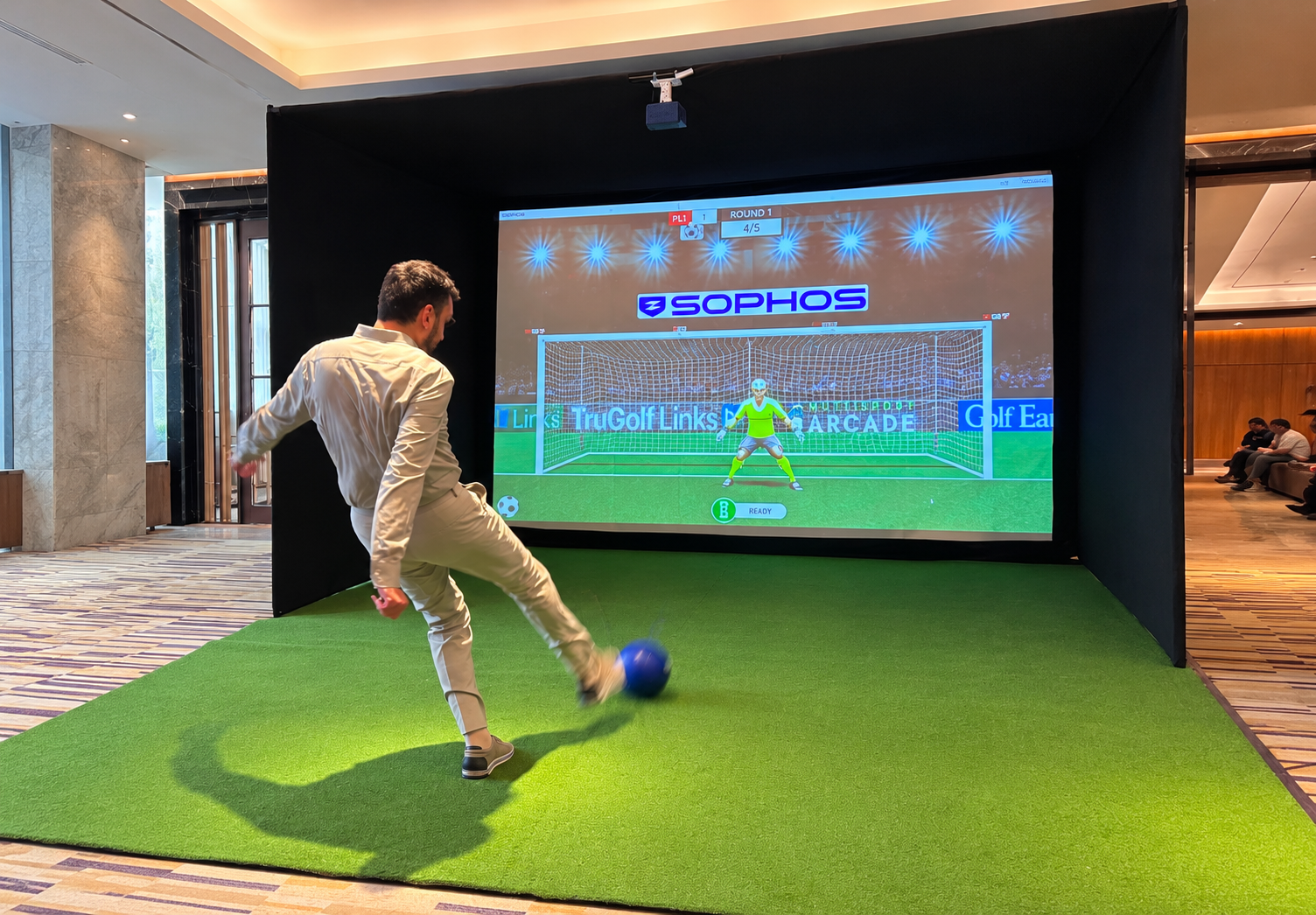 ViewSonic LSD500HD for SGI's soccer simulator