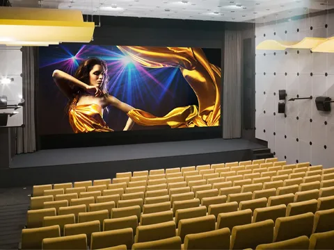 an empty mobie theatre