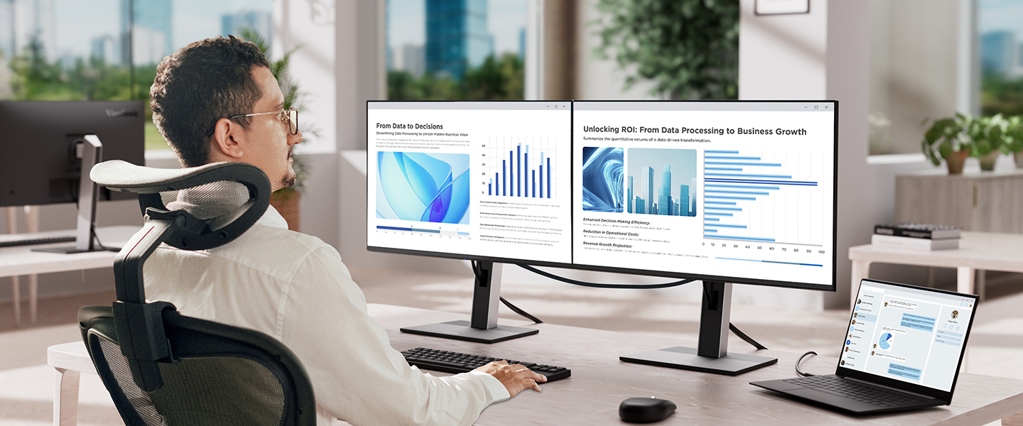 Meeting table with a Viewboard on each wall