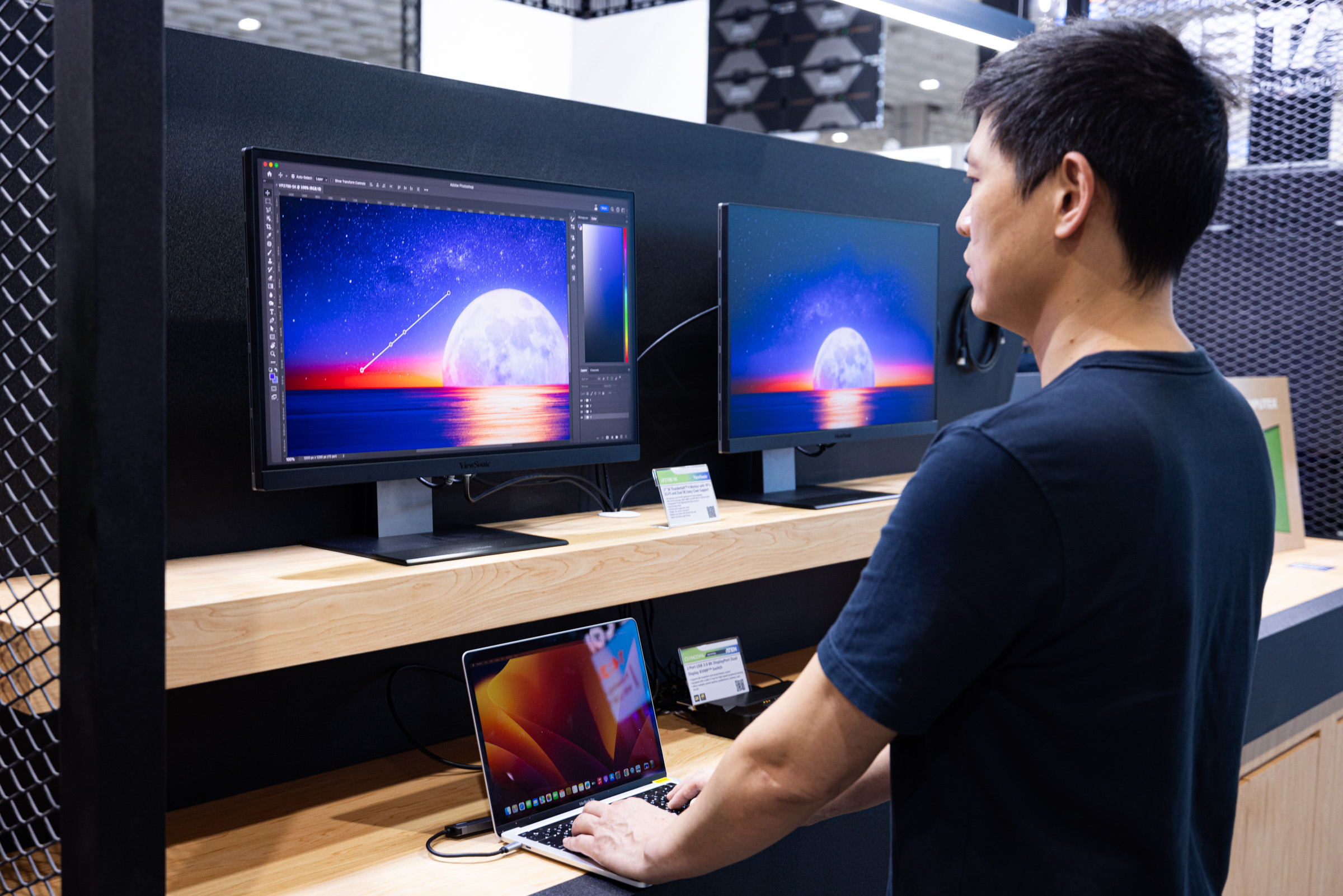 The new ColorPro flagship model VP2788-5K is designed for seamless integration into Mac and PC ecosystems. With 5K UHD+ resolution, high pixel density, and dual Thunderbolt™ 4 ports enabling daisy chain connectivity for two 5K displays, it delivers an efficient and streamlined workflow for creators. 