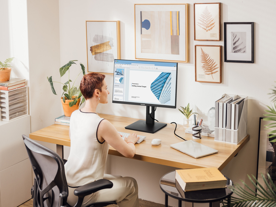 Built-in Power Board for a Cleaner Desk Setup 1