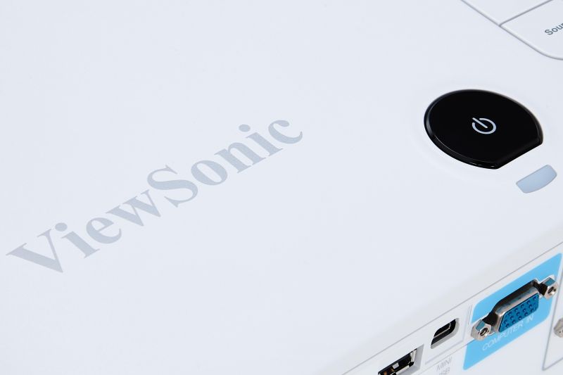 ViewSonic Proyektor PX747-4K