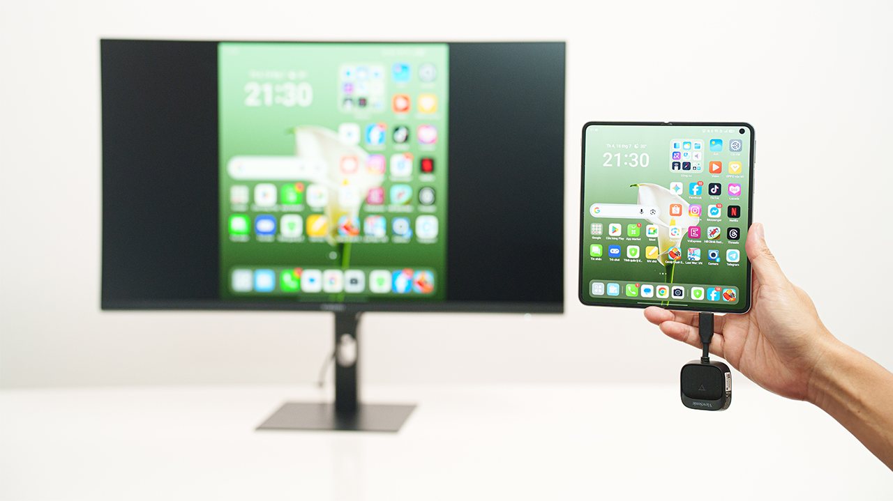 Thiết bị trình chiếu không dây 30 mét không cần cài đặt