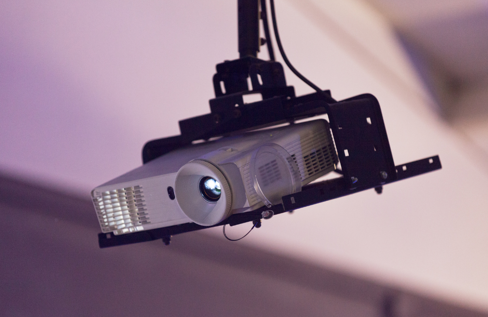 อายุการใช้งานหรือ Projector Lifespan คืออะไร?