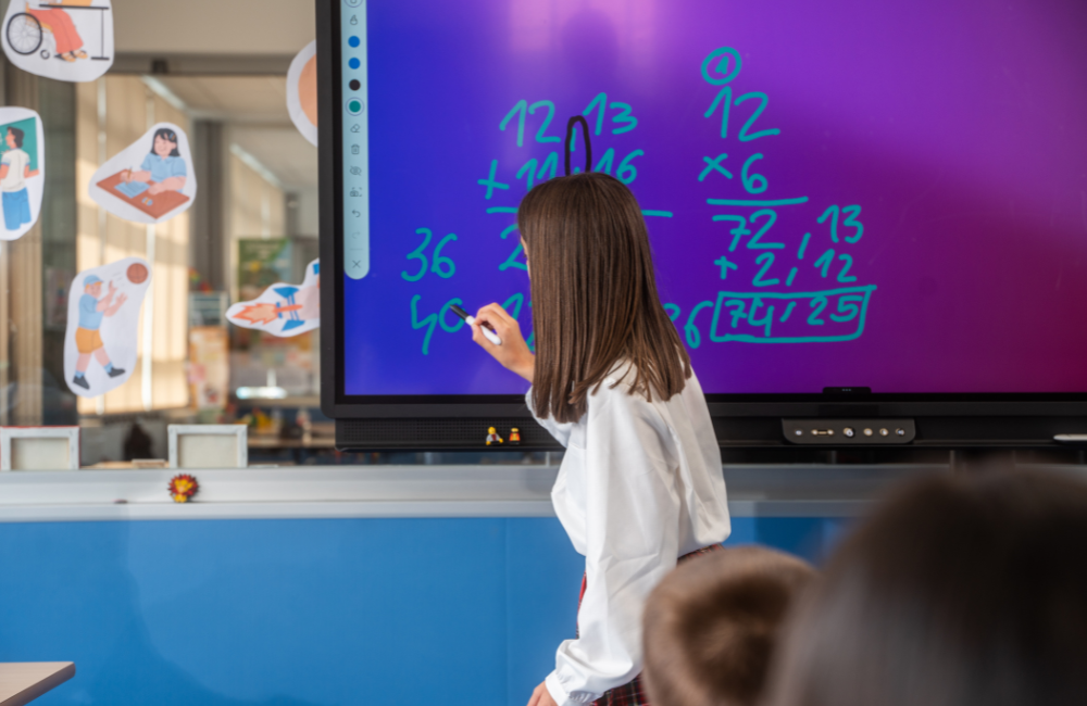 กระดานอัจฉริยะ Interactive Board