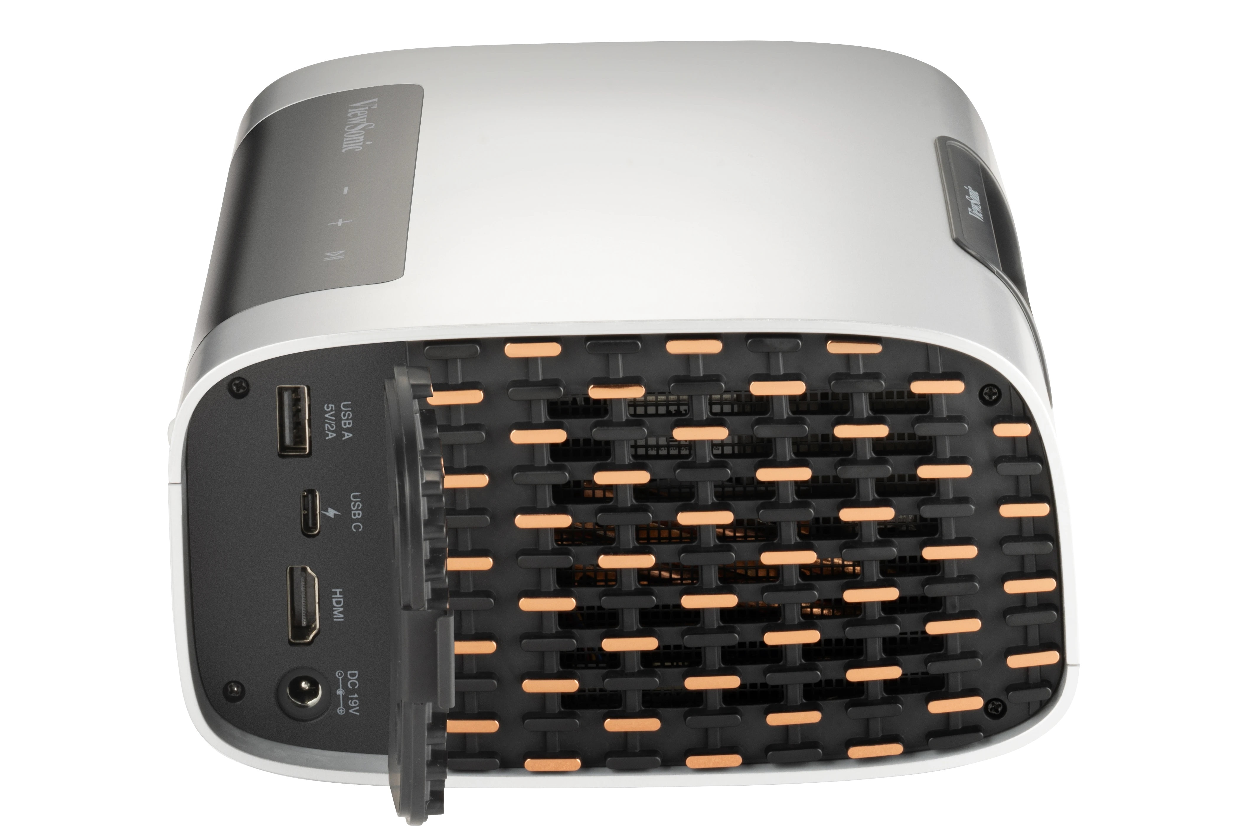 M10內建USB-A、USB-C、HDMI、DC In等連接埠。